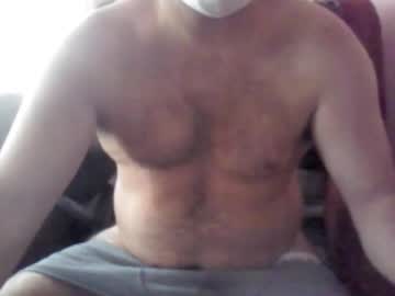 Punto2b Chaturbate stream image from August 19, 2025