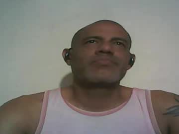 Retlam37 Chaturbate stream image from August 19, 2025