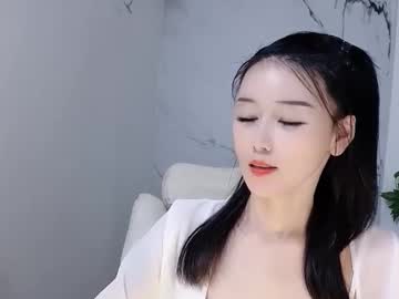 Happysweetie168 Chaturbate stream image from August 19, 2025