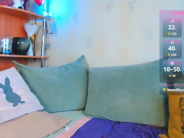 Car0line1995 Chaturbate stream image from August 19, 2025
