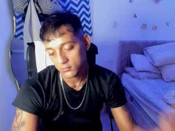 Slim_Master12 Chaturbate stream image from August 19, 2025