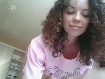 Karisha_Love Chaturbate stream image from August 19, 2025