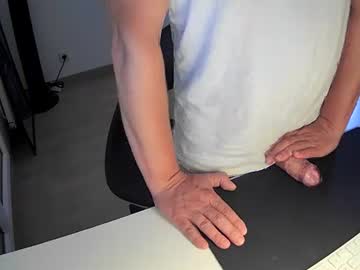 Lovejm Chaturbate stream image from August 19, 2025