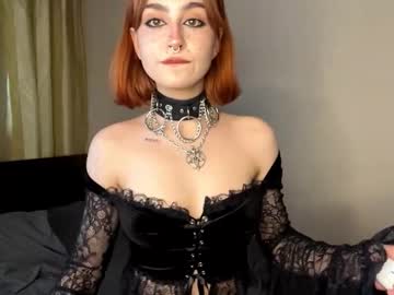 Raynira_Jones Chaturbate stream image from August 19, 2025