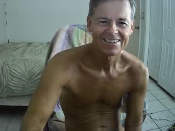Hewes1 Chaturbate stream image from August 19, 2025