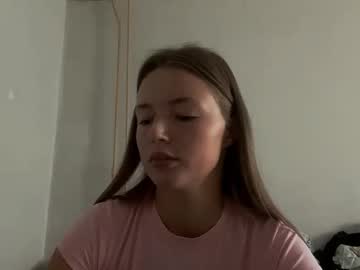 Ladonnaeberhardt Chaturbate stream image from August 19, 2025