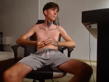 Talonwilde Chaturbate stream image from August 19, 2025