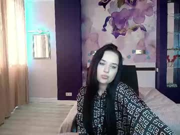 Bellanoirse Chaturbate stream image from August 19, 2025
