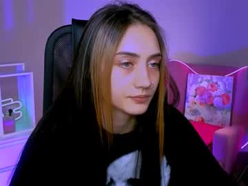 Olivia_Norton_ Chaturbate stream image from August 19, 2025