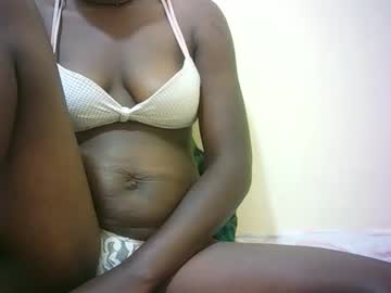 Sweet_Lilah3 Chaturbate stream image from August 19, 2025