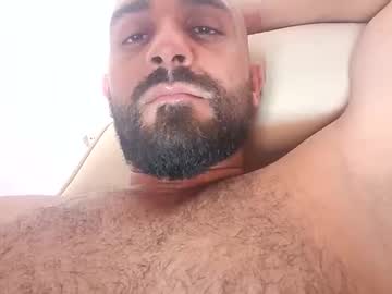 Andrydi Chaturbate stream image from August 19, 2025