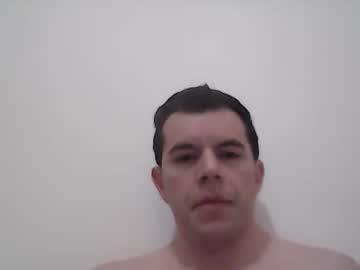 Douglas8121 Chaturbate stream image from August 19, 2025