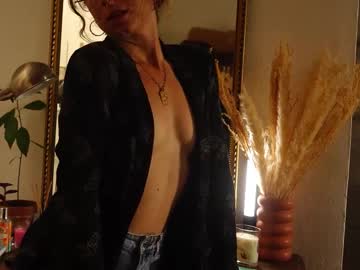 9calliope Chaturbate stream image from August 19, 2025