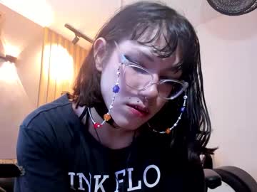 Christina_Vamp1 Chaturbate stream image from August 19, 2025
