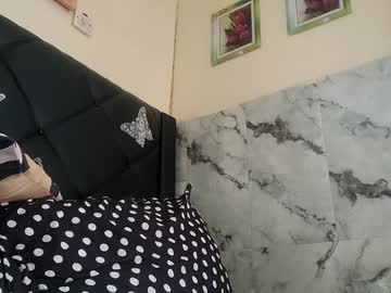Olivia119 Chaturbate stream image from August 19, 2025