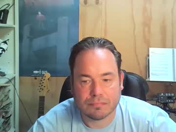 Patrickmkiii Chaturbate stream image from August 19, 2025