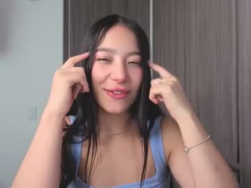 Sophie_Bbs Chaturbate stream image from August 19, 2025