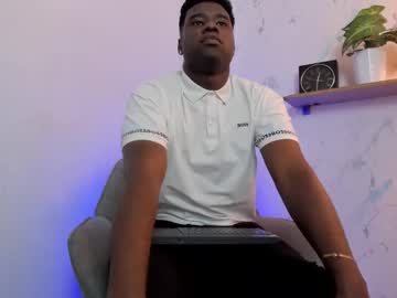 Jaun_Manuel08 Chaturbate stream image from August 19, 2025