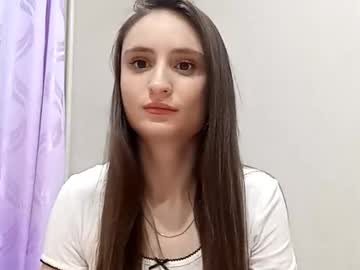 Michelegodette Chaturbate stream image from August 19, 2025