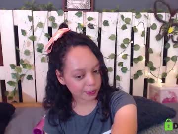 Aitanna_Dreams Chaturbate stream image from August 19, 2025