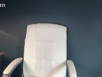 Lewisboothyy Chaturbate stream image from August 19, 2025