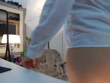 Sweetraisa Chaturbate stream image from August 19, 2025