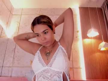 Anaelle_Bardin Chaturbate stream image from August 19, 2025