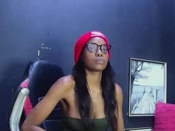 Ebonydivaxx Chaturbate stream image from August 19, 2025