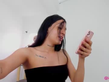 Luisa_Summer2 Chaturbate stream image from August 19, 2025