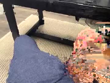Male_Gr Chaturbate stream image from August 19, 2025