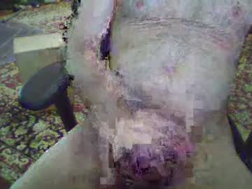 Willing515 Chaturbate stream image from August 19, 2025
