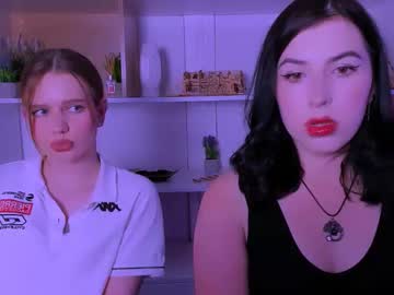Rina_Roo Chaturbate stream image from August 19, 2025