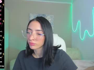 Barbiie_Scoth Chaturbate stream image from August 19, 2025