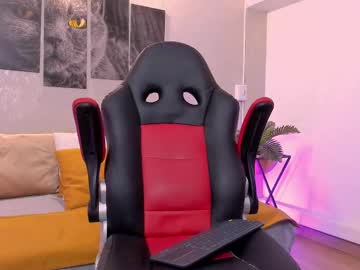 Lilicooper_ Chaturbate stream image from August 19, 2025