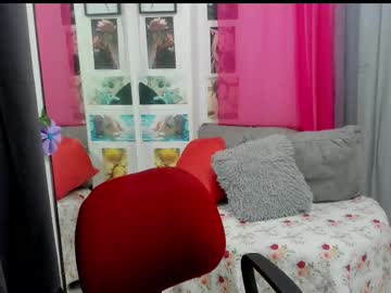 Lissavillalobos Chaturbate stream image from August 19, 2025