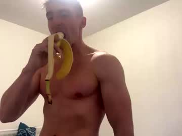 Maxincontrol Chaturbate stream image from August 19, 2025