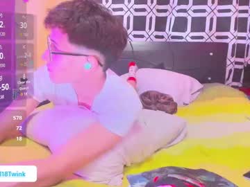 Lunarie_ Chaturbate stream image from August 20, 2025