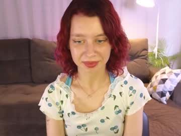 Imsue Chaturbate stream image from August 20, 2025