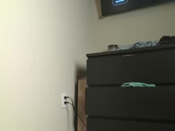 Lacyseems Chaturbate stream image from August 20, 2025