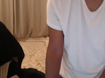 Amiirthetshunter Chaturbate stream image from August 20, 2025
