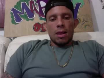Colorcanela3 Chaturbate stream image from August 20, 2025