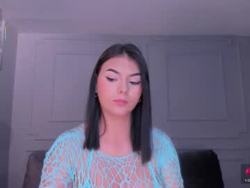 Dannagibbs Chaturbate stream image from August 20, 2025