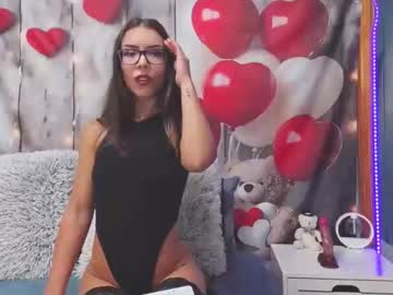 Evagabe Chaturbate stream image from August 20, 2025