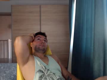 Hankmalone Chaturbate stream image from August 20, 2025