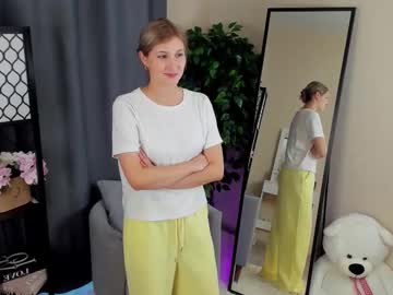 Margheritacheaney Chaturbate stream image from August 20, 2025