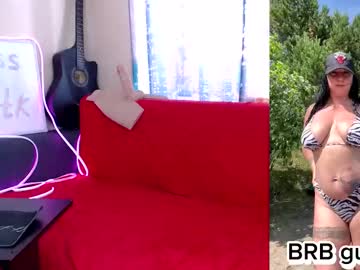 Mommymila Chaturbate stream image from August 20, 2025