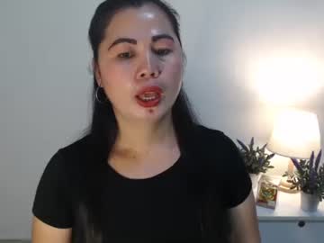 Lovely_Titax69 Chaturbate stream image from August 20, 2025