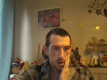 Belgianboy33 Chaturbate stream image from August 20, 2025