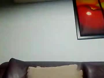 El_Calientin Chaturbate stream image from August 20, 2025