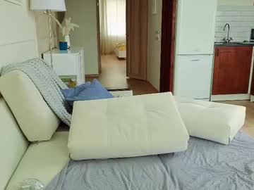 Kristinesmith Chaturbate stream image from August 20, 2025